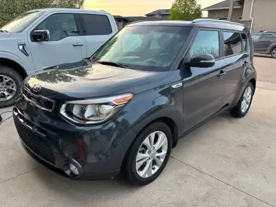 2014 Kia Soul EX For Sale - 91,600km - Original owners! Bought new from Kia Saskatoon. Garaged its e...