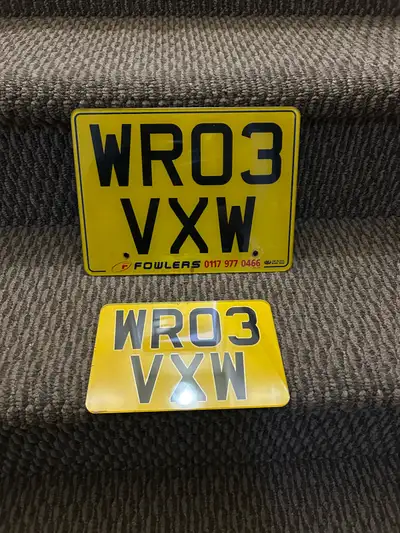 Old Set of England Plates, View more