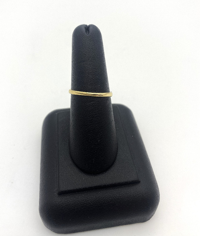 18 Karat Yellow Gold 3.3gms 3 Diamond Ring $375 in Jewellery & Watches in Mississauga / Peel Region - Image 4