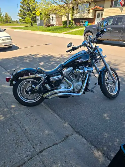 07 Harley Dyna 2nd owner runs good never dropped mostly highway ridden. Vance and Hines exhaust, scr...