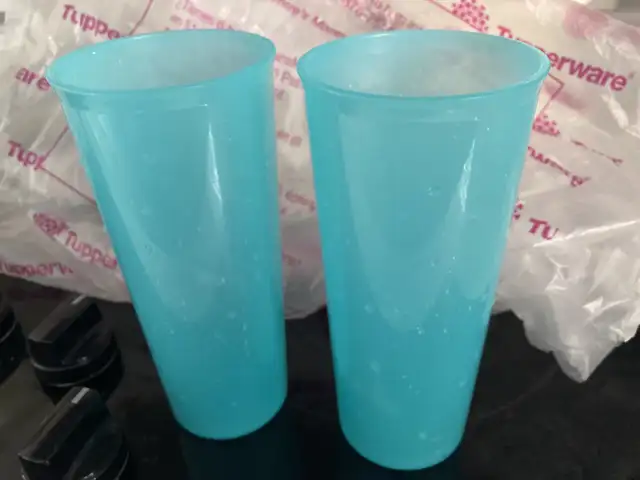 Tupperware 2 Tall Cups456000936870553600