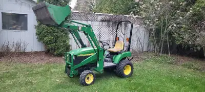 John Deere 2210 4wd diesel tractor loader, View more