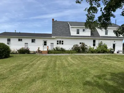 Long-Term Rental Available Located at 6633 St. Peters Road, PE Red Sands Property Management is plea...