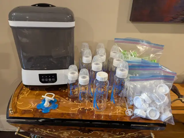 Baby Bottle Steralizer & Dryer.  Babby Bottles  and Accessories. in Feeding & High Chairs in City of Halifax - Image 2