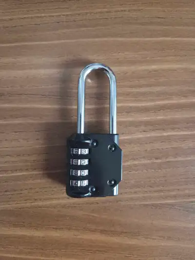 Cadenas à combinaison à 4 chiffres, View more
