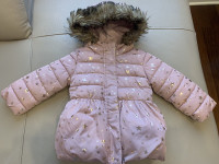 Toddler puffer jacket 18-24 months in perfect condition 