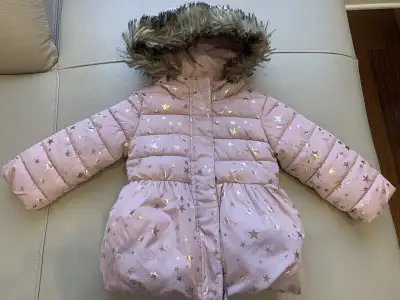 Toddler puffer jacket 18-24 months in perfect condition, View more