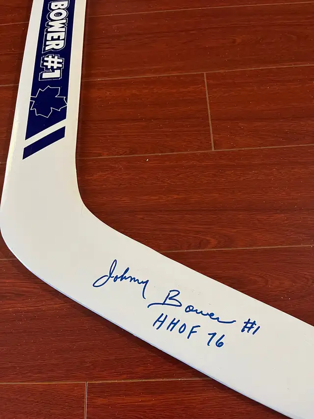 Johnny Bower goalie stick in Hockey in Mississauga / Peel Region - Image 3