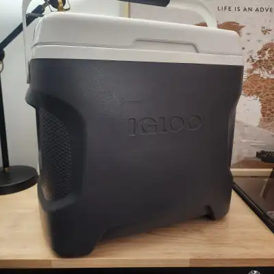 Igloo Versatemp 28 Electric cooler, View more