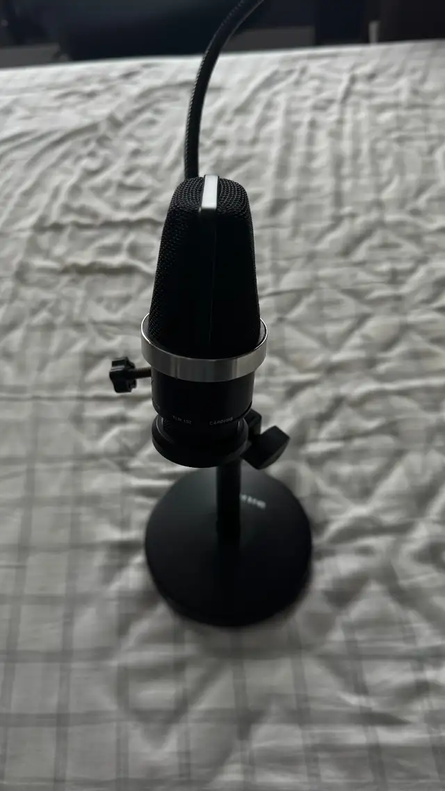 Neumann TLM 102 Microphone in Pro Audio & Recording Equipment in Markham / York Region - Image 3