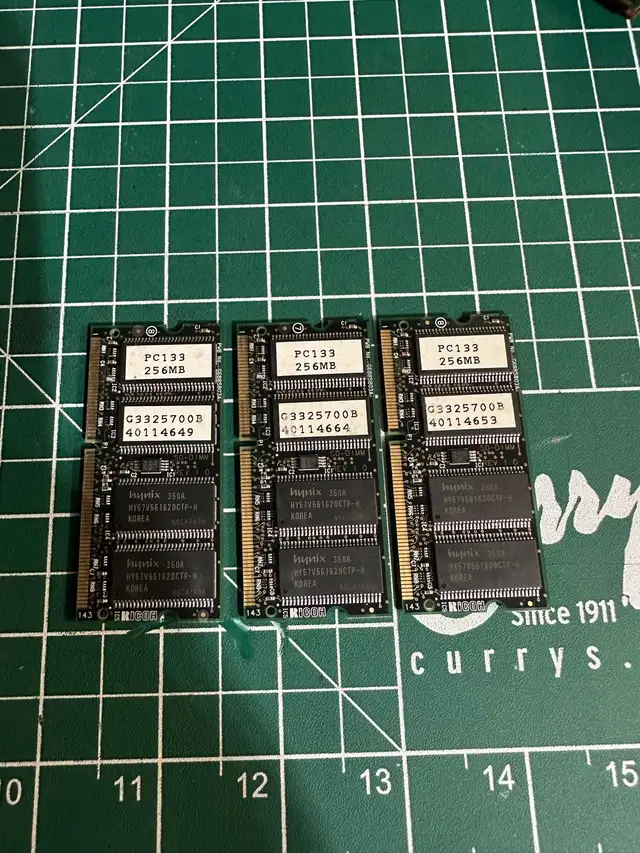 Original Ricoh 256MB PC133 PCB SDRAM DIMM   in Flash Memory & USB Sticks in Mississauga / Peel Region - Image 2