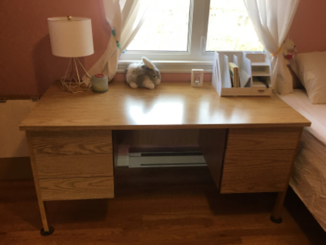 Office/study Desk in Desks in Moncton