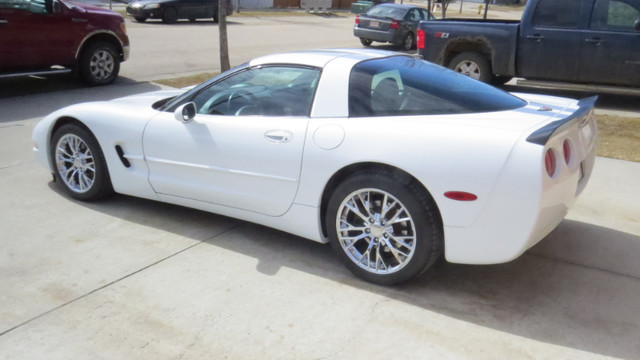 1998 CORVETTE in Cars & Trucks in Edmonton - Image 2