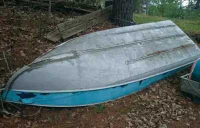 WANTED! Any old boat or canoe you want to get rid of. Give me a call or TXT and I can have it taken...