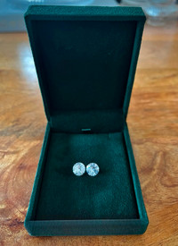 Set of Round Cut Loose Diamonds GIA Papers