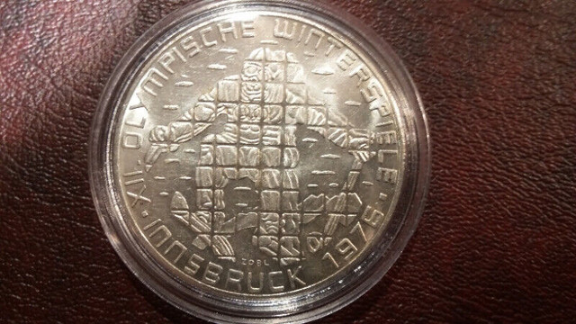 VINTAGE 1976 WINTER OLIMPIC SILVER COIN INNSBRUCK AUSTRIA in Arts & Collectibles in Mississauga / Peel Region