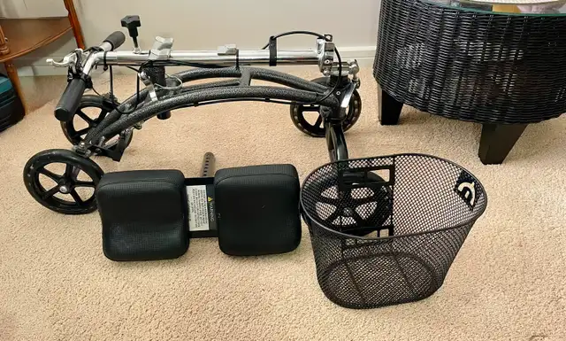 Knee scooter, duel pad for leg injuries in Health & Special Needs in Chilliwack - Image 4