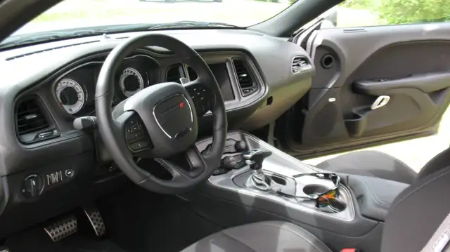 2023 Dodge Challenger R/T, TA in Cars & Trucks in North Bay - Image 6