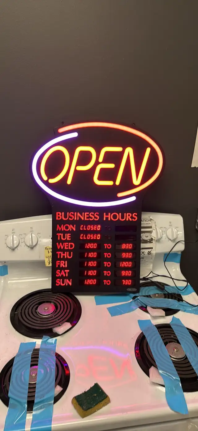 Open Sign like new only 2 months in Stoves, Ovens & Ranges in London - Image 3