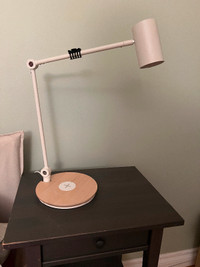 IKEA Table lamp with  wireless charging