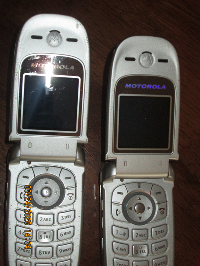 2Motorola V220 Flip Mobile Phone With Charger, Unknown if locked, View more