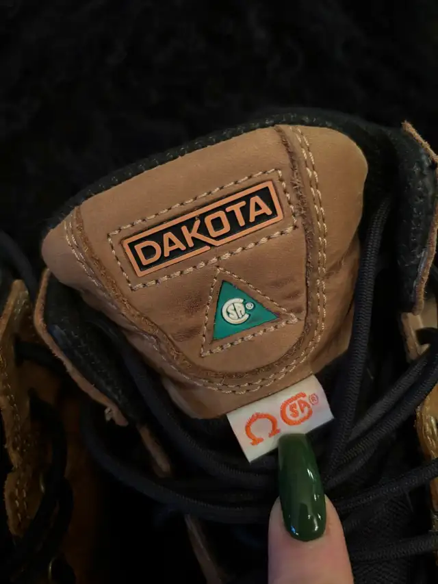 Dakota WorkPro Series Steel Toe Boots in Other in Calgary - Image 4