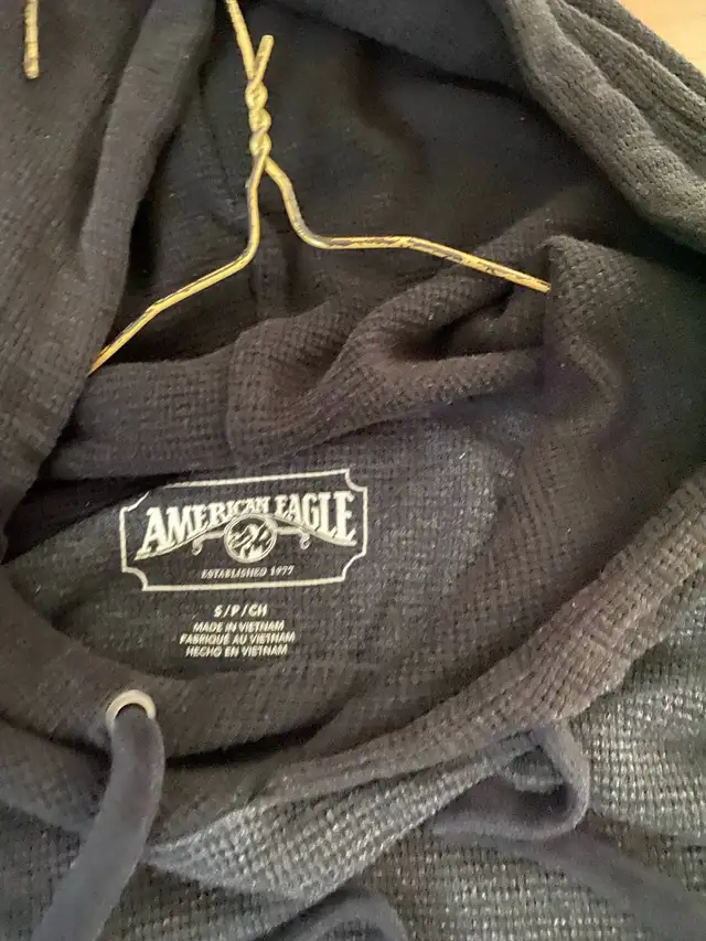 boys hoodies - size small  in Men's in Charlottetown - Image 5