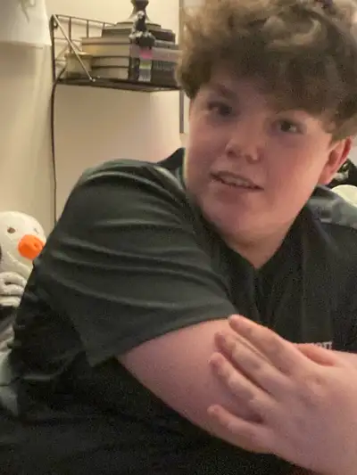 Teenage Boy looking for work , View more