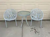 3 patio set(2 chairs and table)