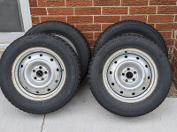 Set of 4 winter tires 215/65R16 on steel rims