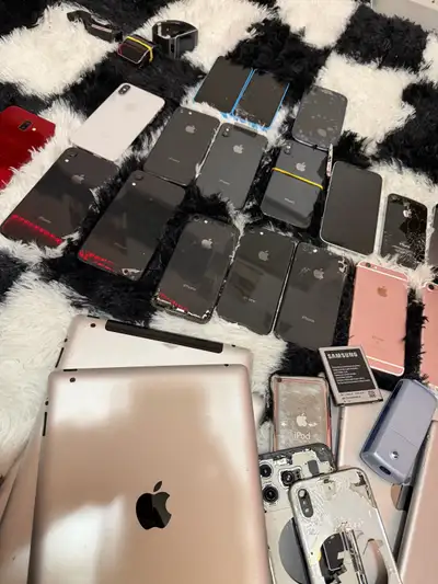 lot of broken phones etc all untested, View more