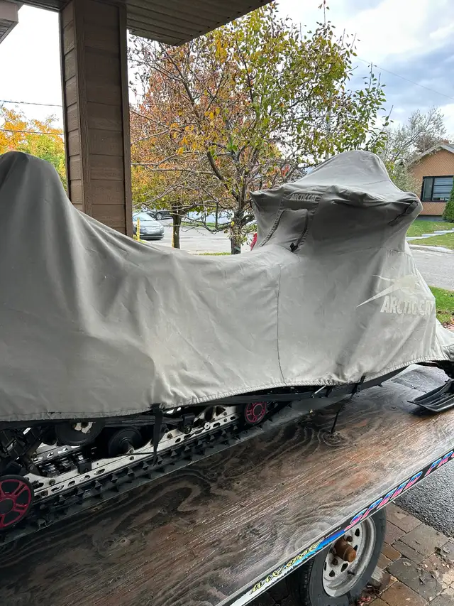 Motoneige Arctic Cat TZ1 2012 in Snowmobiles in Laval / North Shore - Image 9