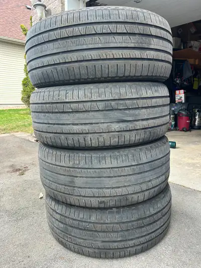 265/50/20 Pirelli Scorpion Verde Summer Tires in a good condition. If you interested, please email m...