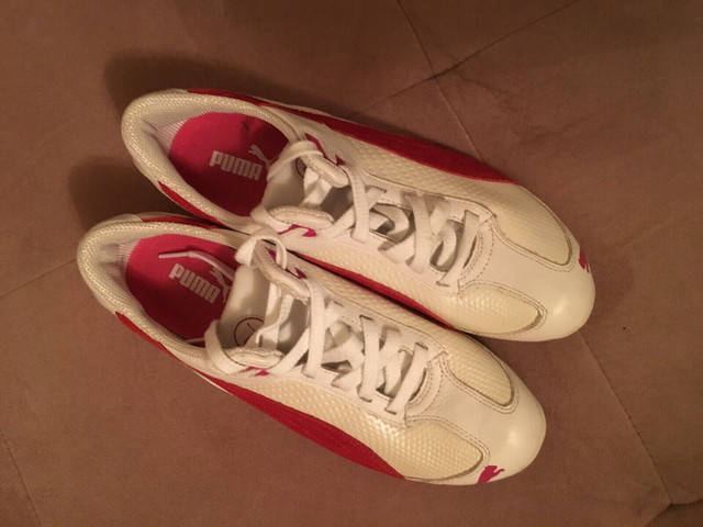 Puma white , red shoes great condition great for spring ,summer in Men's Shoes in London - Image 2