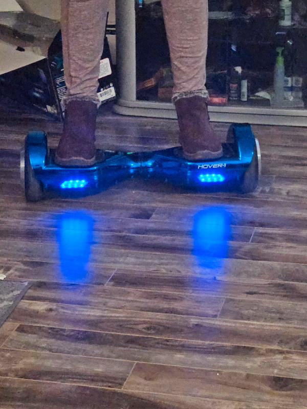 Hover-1 Ultra Hoverboard in General Electronics in Bedford - Image 2