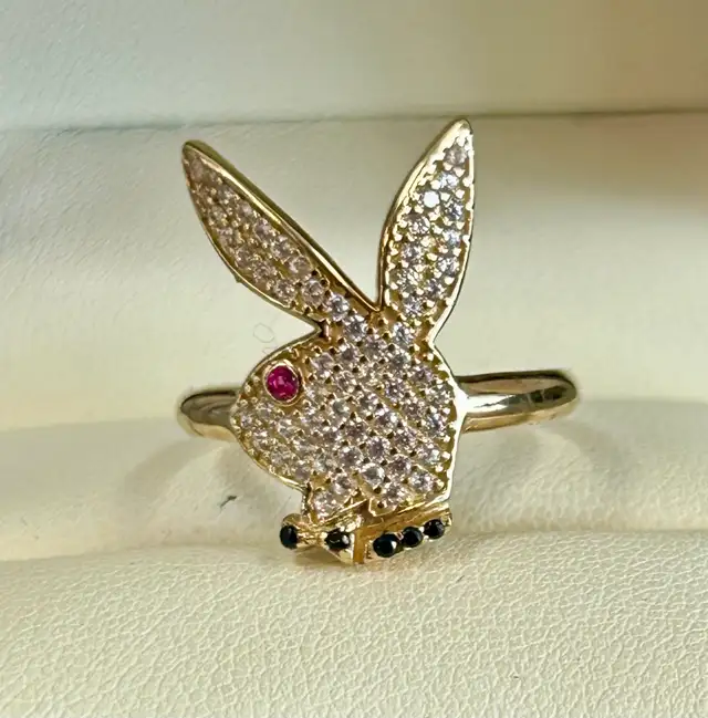 10K Playboy Bunny Ring63240706304515122