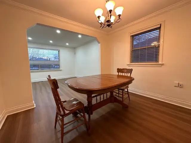 lease - Kipling and Queensway