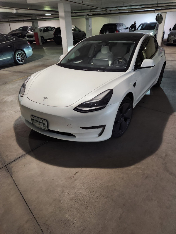 Tesla Model 3 - Lease Transfer in Cars & Trucks in City of Toronto - Image 2