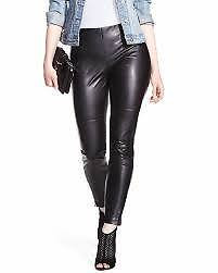 12P Black Pleather leggings with ankle zipper Faux Leather in Women's - Bottoms in Oshawa / Durham Region