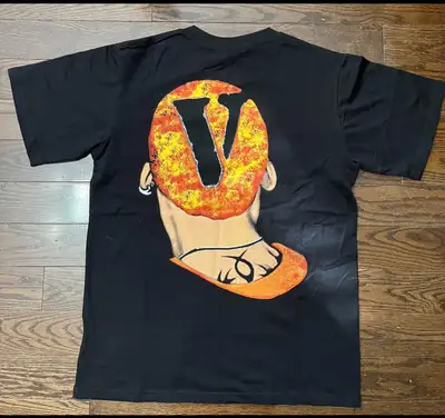 vlone Tshirt size large new, View more