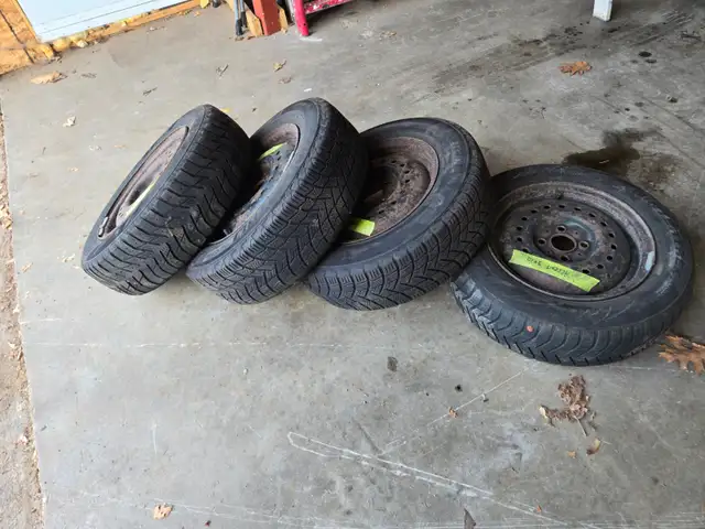 4 rims avec 2 pneus ram 2022 18 pouce in Tires & Rims in Trois-Rivières - Image 7