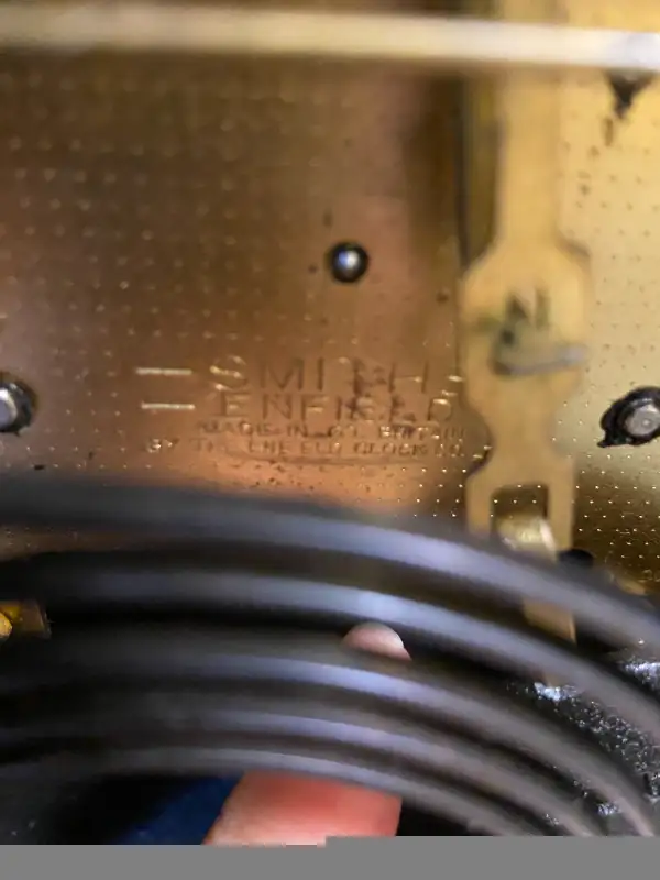 Vintage Art Deco Smiths Enfield Mantle Wood Clock England in Arts & Collectibles in Oshawa / Durham Region - Image 10