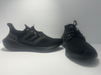 Adidas Ultraboost 21 - Triple Black, Lightly Worn