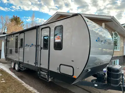 2008 StarCraft grey/black exterior Stored indoors Original owner