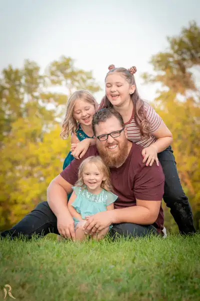 Studio Photography | Lifestile | Weddings | Family | Photobooth, View more