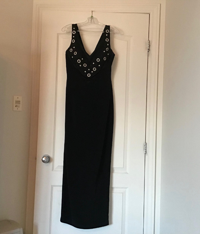 Robe noir de mariage dans Mariage  à Laval/Rive Nord - Image 2