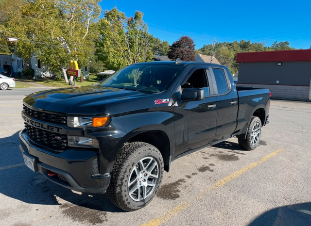 2020 Silverado 4x4 in Cars & Trucks in Brandon - Image 2