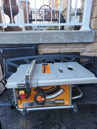 Jobside, portable RIDGID Table Saw, View more