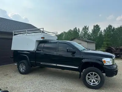 Aluminum service body that I rigged up for camping/dirtbiking. Ive had a roof top tent on it (availa...