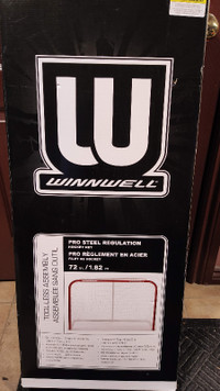 Winnwell Pro Regulation Steel Hockey nets NEW in BOX